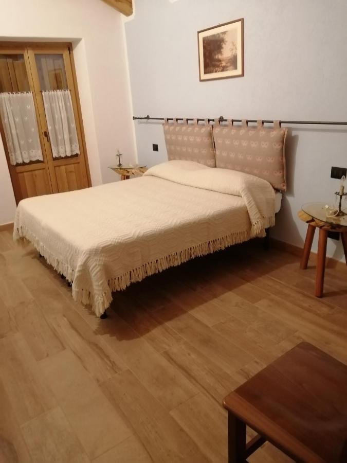 Bed and Breakfast La Scuola Mortaria Екстер'єр фото