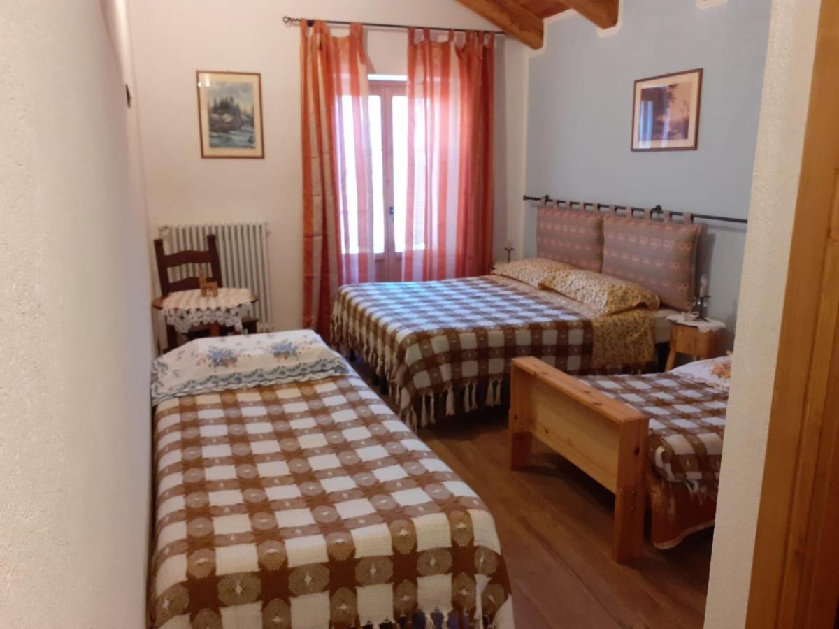 Bed and Breakfast La Scuola Mortaria Екстер'єр фото